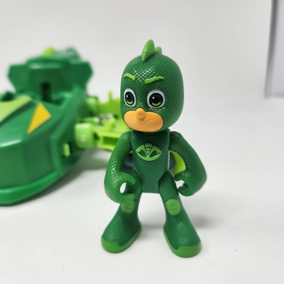 PJ Masks Gekko Mobile With Gekko Action Figure Green Transforming Vehicle - Picture 10 of 14